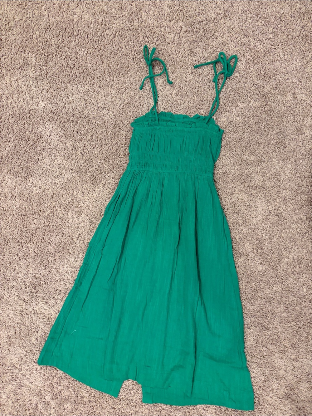 Hem & Thread Emerald Green Smocked Button-Front Midi Dress - Picture 2 of 6